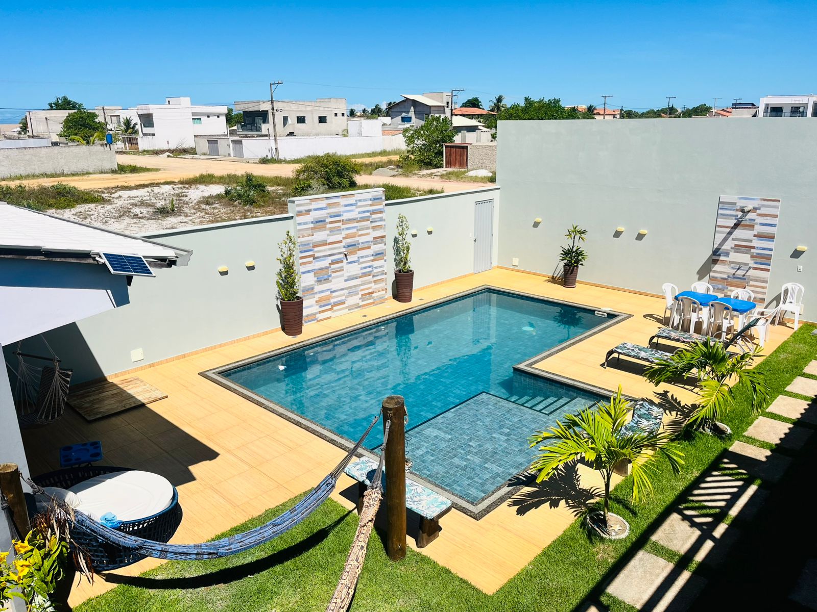 Piscina da Pérola do Mar Prado vista do alto